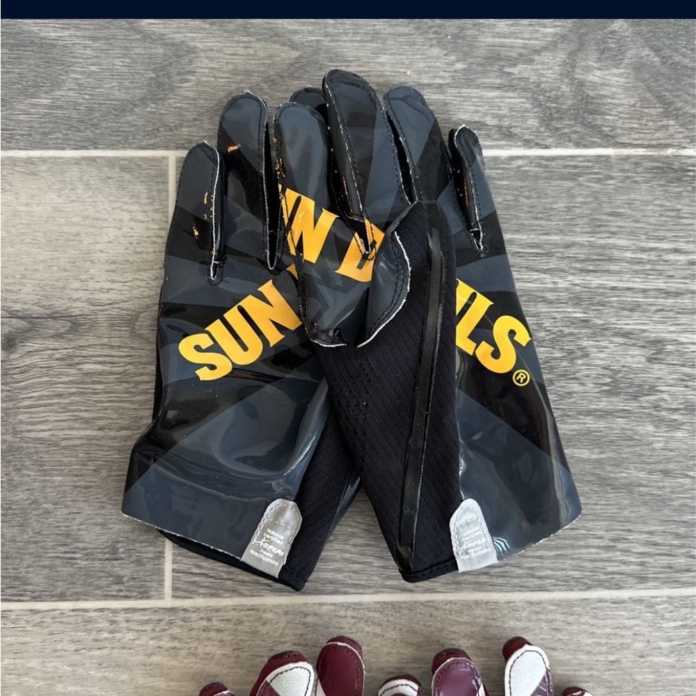 Asu football gloves